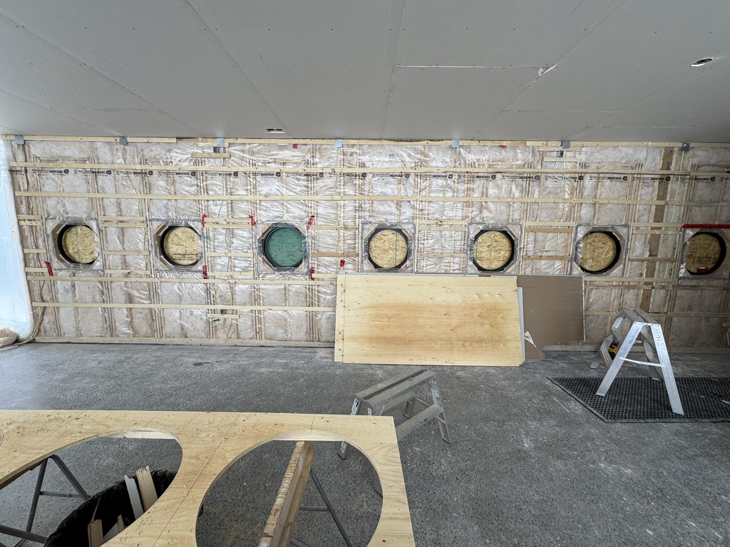 Pavillon d’accueil Bota Bota
Un projet qui combine style moderne et finitions soignées pour un résultat durable